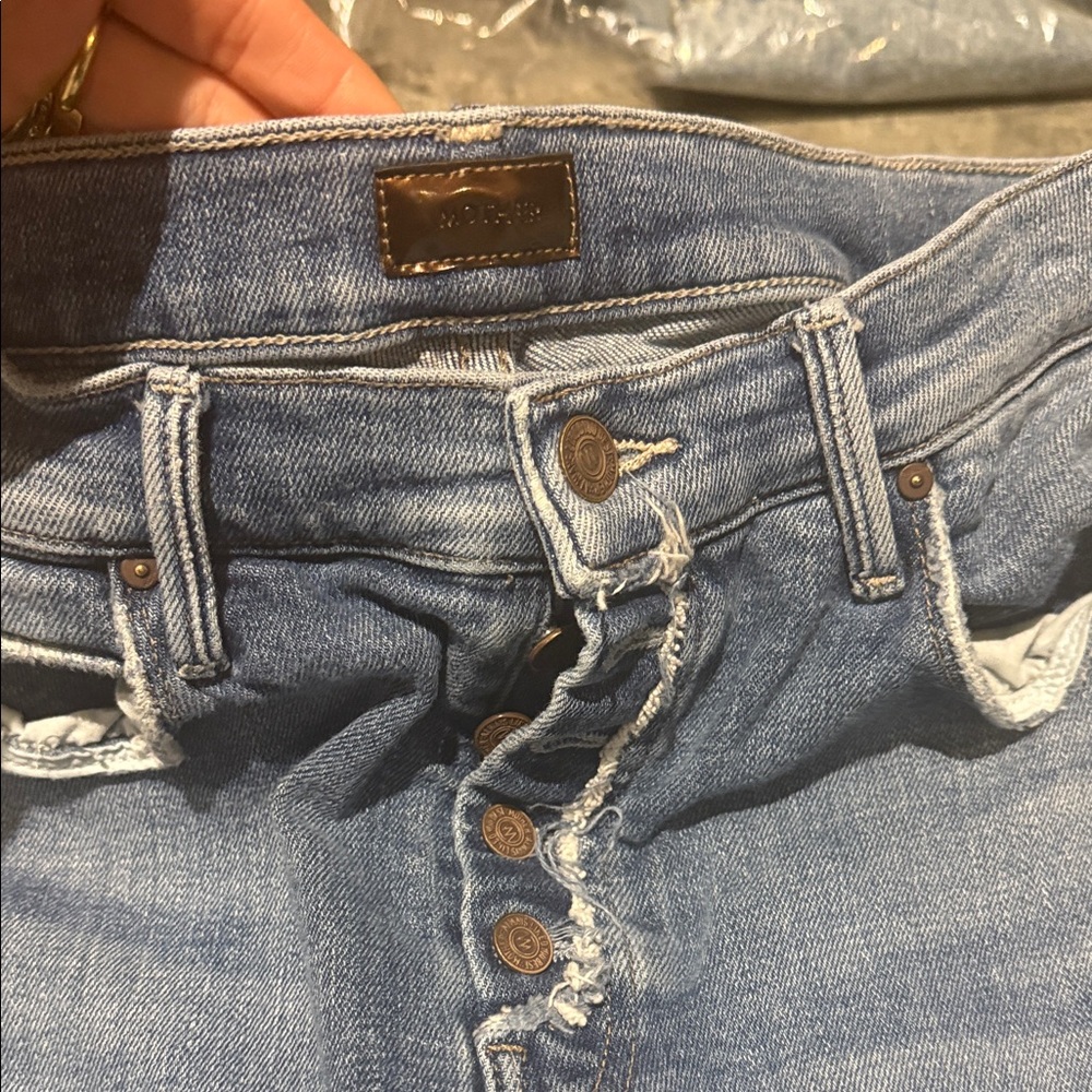 MOTHER The Fly Cut Stunner Ankle Fray Jeans - Picture 2 of 8
